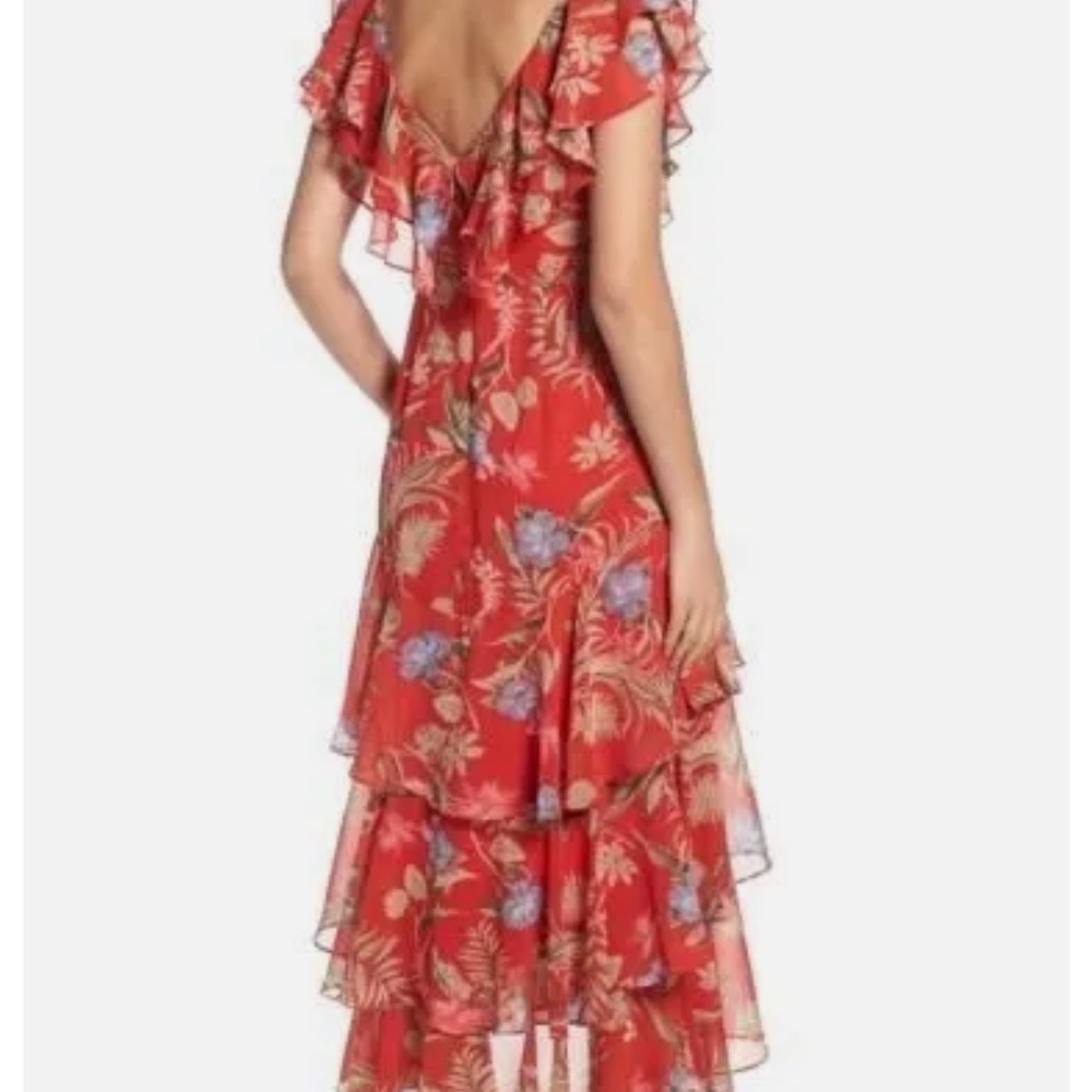 WAYF Chelsea Tiered Ruffle Maxi Floral Ruffle Dress Size Med Red